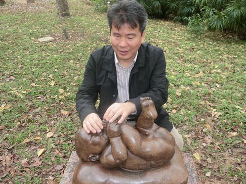 彫刻美術館の広瀬先生
