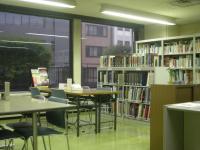 大阪産業労働資料館（エル･ライブラリー）内観