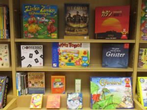 冬休み!!図書館でボードゲームをする日」 - 大阪府立図書館