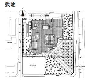 敷地図と地下2階から4階までの建物平面図