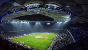 「スポーツ掛けるビジネス」のイメージ画像 写真に写っているのはドイツ・ハンブルクのサッカースタジアム、フォルクスパルクシュタディオン
